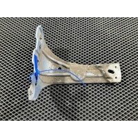 Кронштейн крепления крыла Volkswagen Passat CC 2012 3C8821142