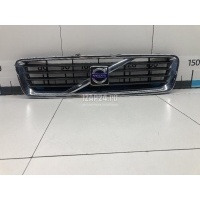 Решетка радиатора Volvo C30 (2006 - 2013) 30657194