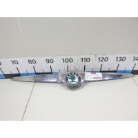 Молдинг капота VAG Fabia (2007 - 2015) 5J0853633A