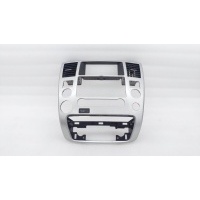 Накладка торпедо (декоративная) Infiniti QX56 JA60 2008 68260ZQ02B, 68751ZQ00A, 68750ZQ00A