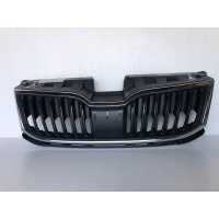 решетка радиатора решетки skoda октавия iii 5e0