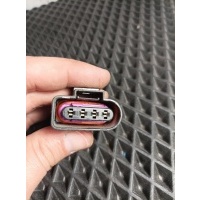 разъем Audi 4B0973724