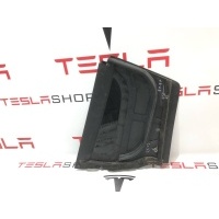форточка двери задней правой Tesla Model X 2019 1055274-00-G,1055274-97-G