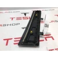 Прочая запчасть Tesla Model X 2019 1095001-00-B,1041358-00-C