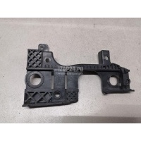 Кронштейн фар левый Land Rover Discovery III (2004 - 2009) XBU500050