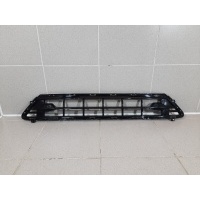 Решетка в бампер центральная Volvo XC60 2 32296071