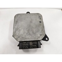 блок фары Toyota Camry 70 2017-2021 81016-33E70