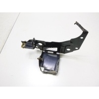Кронштейн блока ABS (насос) Mazda MPV II (LW) (1999 - 2006) LD4843310
