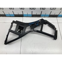 Направляющая заднего бампера правая VAG Golf Plus (2005 - 2014) 5M0807378