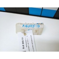 Направляющая заднего бампера правая Nissan Note (E11) (2006 - 2013) 852289U000