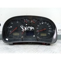 Панель приборная (щиток приборов) Volkswagen Golf 4 (1997-2004) 1999 0263618182,1J0920822B