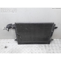 Радиатор охлаждения (конд.) Volkswagen Touran 2004 1T0820411E