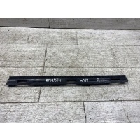Кронштейн накладки порога Mercedes W167 GLE A1676988301