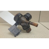 Фланец двигателя системы охлаждения VAG Amarok 2010 06H121132H