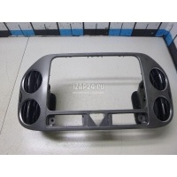 Рамка магнитолы VAG Tiguan (2007 - 2011) 5N0858069AXVZ