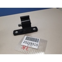 Петля двери задней правой нижняя Mercedes C-klasse W205 2014- A2057301237