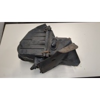 Корпус воздушного фильтра Volkswagen Passat 5 1996-2000 2000 06B133837A