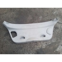 Обшивка крышки багажника Nissan Primera 11 1999 909012F702