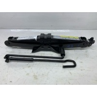 домкрат Audi A3 8P1 2012 8V0011031B