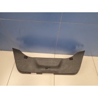 Обшивка двери багажника Hyundai Veloster 2015- 817502V010