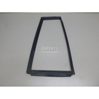 Уплотнитель форточки правой Toyota Highlander II (2007 - 2013) 6818848040