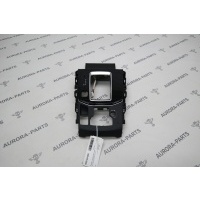 Накладка центральной консоли на селектор Mazda CX-5 KF 2016 KGC364340 02