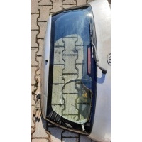Стекло tylnej крышки багажника kia carens ii 02 - 06r