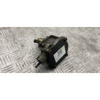 насос вакуумный BMW 5 серия E60/E61 2010 11667519457