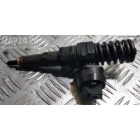 Форсунка топливная Audi A4 B6 (2001-2004) 2002 038130073BA