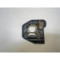 Кронштейн радиатора BMW 1-serie F20/F21 (2011 - 2019) 17118620733
