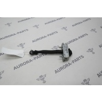 Ограничитель задней двери LH=RH Land Rover Discovery L462 2016 LR080291