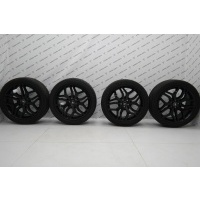 Литые диски R22 с резиной 275/40/22 Pirelli Scorpion Zero Land Rover Range Rover 30DDTX L405 2012 LR044839