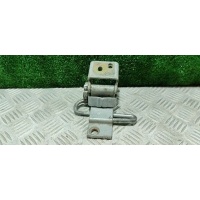 Петля двери передней правой Audi A4 B5 (S4,RS4) 1998 8D0831412A