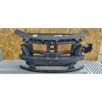 Панель передняя (телевизор) Volkswagen Golf 5 2006 701010690 B