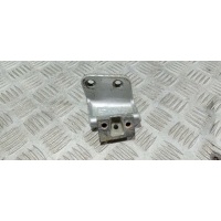 Петля крышки багажника Volkswagen Transporter T4 restailing 1999 701827151A