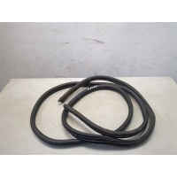 Уплотнитель Renault Trafic 2001-2014 2006 7700313536