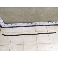 Уплотнитель капота VW Polo (Sed RUS) 2011> 6R0823723B