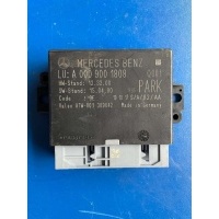 Блок управления парктрониками Mercedes C W205 2017 A0009001808