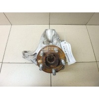 Кулак поворотный передний правый Land Rover Discovery Sport 2014 LR072598