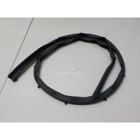 Уплотнитель двери Renault Kaptur 2016 828387527R