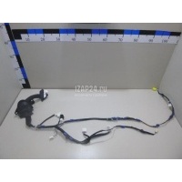 Проводка (коса) Toyota Camry V70 2017 8215206Q00