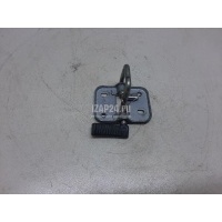 Крючок капота VAG Jetta 2019 17A823186