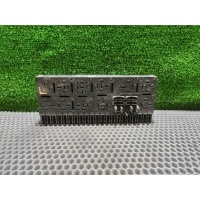 Блок предохранителей Audi 80 B4 1993 443 941 822 B