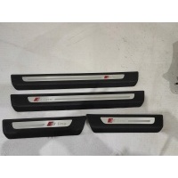 Накладка порога sline q7 q8 4m085375c 4m0853376b