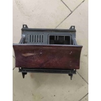 Пепельница Mercedes E W210 2001