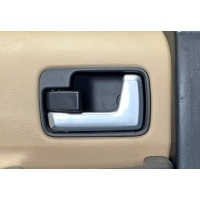 Ручка двери внутренняя левая Land Rover Discovery III 2004-2009 2006 FVC500135WWE