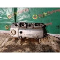 Клапанная крышка Mitsubishi Carisma Седан 1999 MD346963