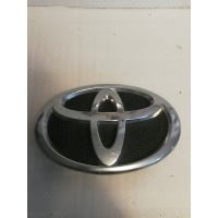 Эмблема передняя toyota auris ii рестайлинг 2015 - оригинал 75301 - 02120