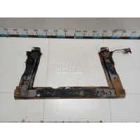 Балка подмоторная Renault Megane II (2003 - 2009) 8200761565