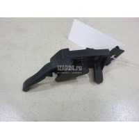 Кронштейн ручки открывания капота Renault Megane II (2003 - 2009) 8200840418